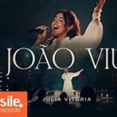 Julia Vitoria